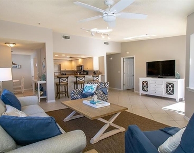 1340 Siesta Bayside Drive - Photo Thumbnail 5