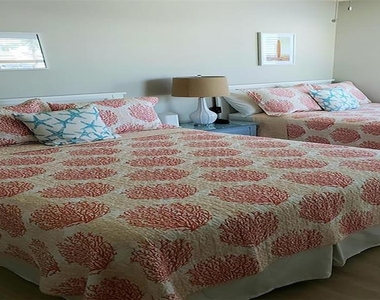 1340 Siesta Bayside Drive - Photo Thumbnail 23