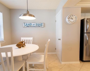 1340 Siesta Bayside Drive - Photo Thumbnail 12