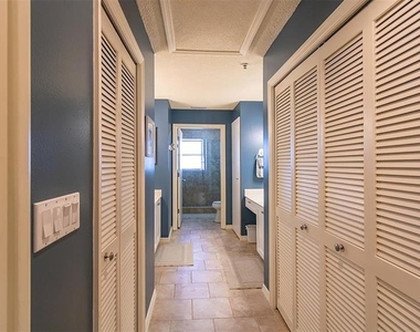 1340 Siesta Bayside Drive - Photo Thumbnail 20