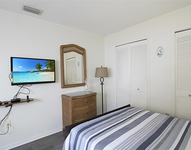 1260 Siesta Bayside Drive - Photo Thumbnail 13