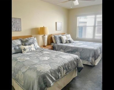 1318 Siesta Bayside Drive - Photo Thumbnail 13