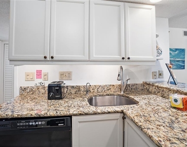 1374 Siesta Bayside Drive - Photo Thumbnail 16