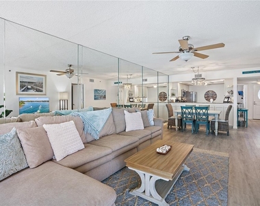 1374 Siesta Bayside Drive - Photo Thumbnail 7