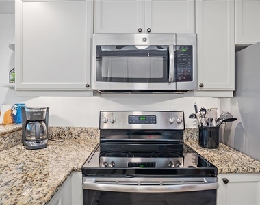 1374 Siesta Bayside Drive - Photo Thumbnail 15