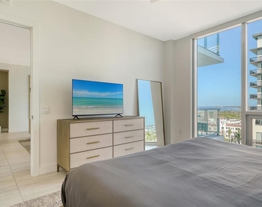 301 Quay Commons Drive - Photo Thumbnail 22
