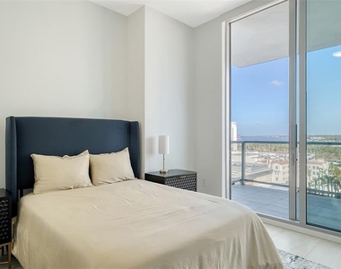301 Quay Commons Drive - Photo Thumbnail 30
