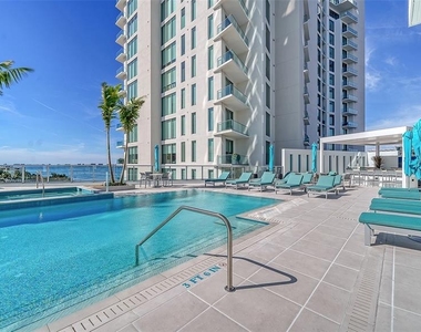 301 Quay Commons Drive - Photo Thumbnail 54