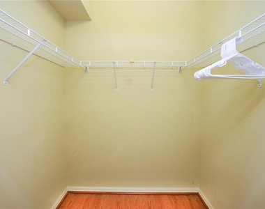2525 Jasmine Way - Photo Thumbnail 39