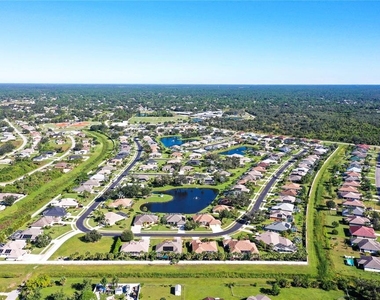 2525 Jasmine Way - Photo Thumbnail 21
