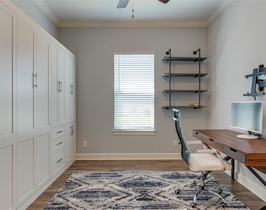 4511 Terrazza Court - Photo Thumbnail 3