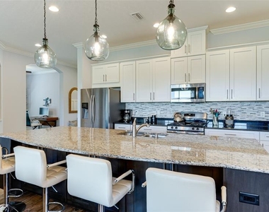 4511 Terrazza Court - Photo Thumbnail 10