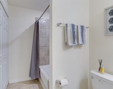 17510 Gawthrop Drive - Photo Thumbnail 21