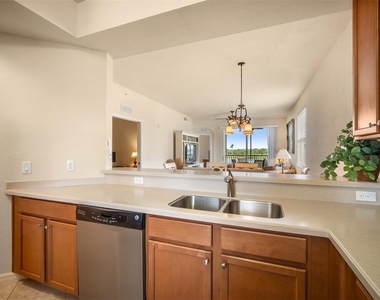 7803 Grand Estuary Trail - Photo Thumbnail 12