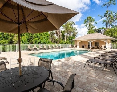 5320 Hyland Hills Avenue - Photo Thumbnail 18