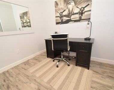 51 Mac Ewen Drive - Photo Thumbnail 6