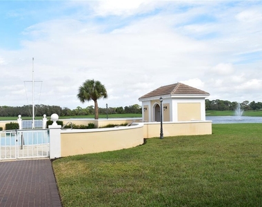 51 Mac Ewen Drive - Photo Thumbnail 9