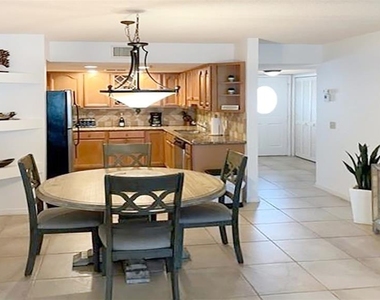 1230 Siesta Bayside Drive - Photo Thumbnail 7