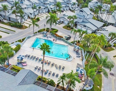 1344 Siesta Bayside Drive - Photo Thumbnail 13