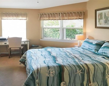 1327 Siesta Bayside Drive - Photo Thumbnail 6