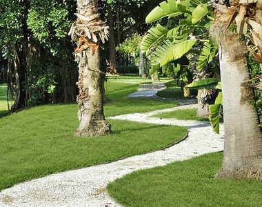 1305 Siesta Bayside Drive - Photo Thumbnail 20