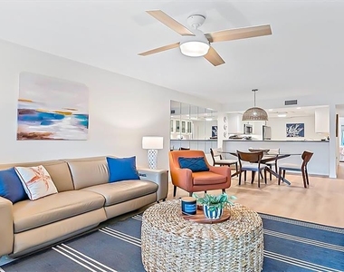 1204 Siesta Bayside Drive - Photo Thumbnail 7