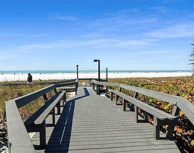 1204 Siesta Bayside Drive - Photo Thumbnail 21