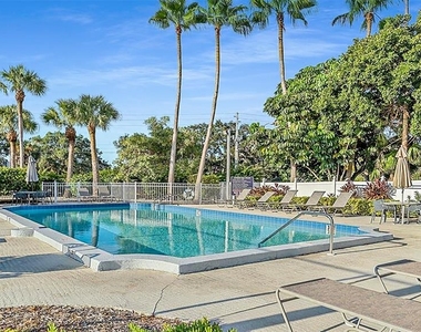 1204 Siesta Bayside Drive - Photo Thumbnail 16
