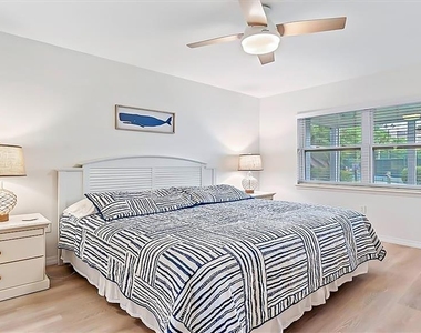 1204 Siesta Bayside Drive - Photo Thumbnail 13