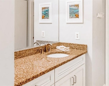 1272 Siesta Bayside Drive - Photo Thumbnail 13