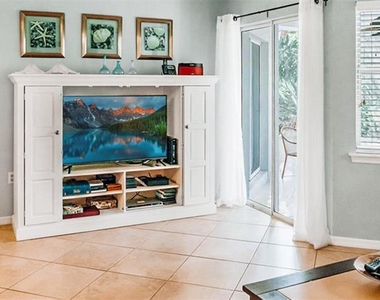 1272 Siesta Bayside Drive - Photo Thumbnail 4