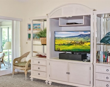 1241 Siesta Bayside Drive - Photo Thumbnail 5