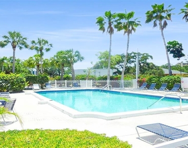 1360 Siesta Bayside Drive - Photo Thumbnail 24