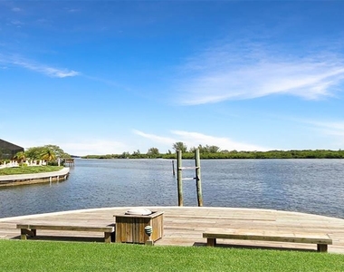 1269 Siesta Bayside Drive - Photo Thumbnail 27