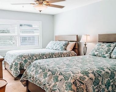 1269 Siesta Bayside Drive - Photo Thumbnail 12