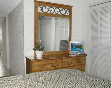 1200 Siesta Bayside Drive - Photo Thumbnail 11