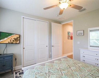 7710 34th Avenue W - Photo Thumbnail 15