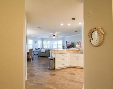 7710 34th Avenue W - Photo Thumbnail 16