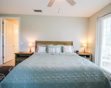 7710 34th Avenue W - Photo Thumbnail 31