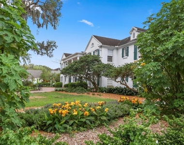 1716 Oak Street - Photo Thumbnail 43