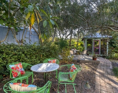 1716 Oak Street - Photo Thumbnail 32