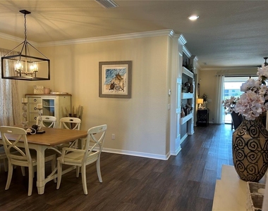 6808 Wild Lake Terrace - Photo Thumbnail 8