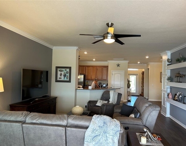 6808 Wild Lake Terrace - Photo Thumbnail 21