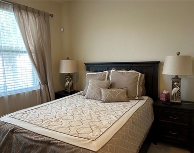 6808 Wild Lake Terrace - Photo Thumbnail 4