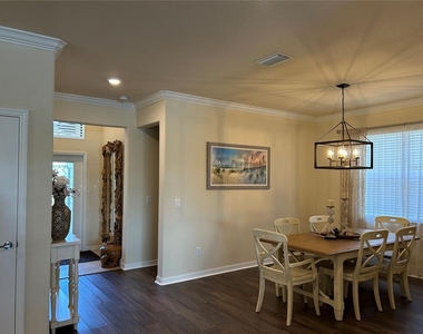 6808 Wild Lake Terrace - Photo Thumbnail 9