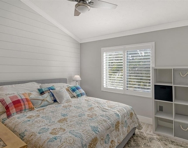 1601 Bayhouse Point Drive - Photo Thumbnail 20