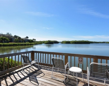 1601 Bayhouse Point Drive - Photo Thumbnail 34