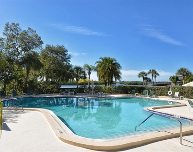 1601 Bayhouse Point Drive - Photo Thumbnail 28