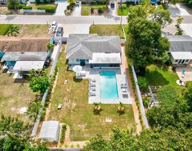 2641 Martin Street - Photo Thumbnail 72