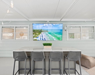 2641 Martin Street - Photo Thumbnail 27